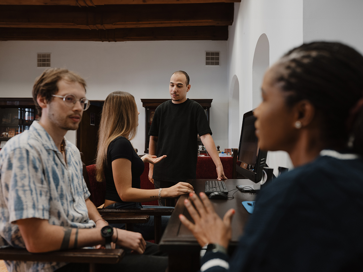 VU KnF international students Open Admission